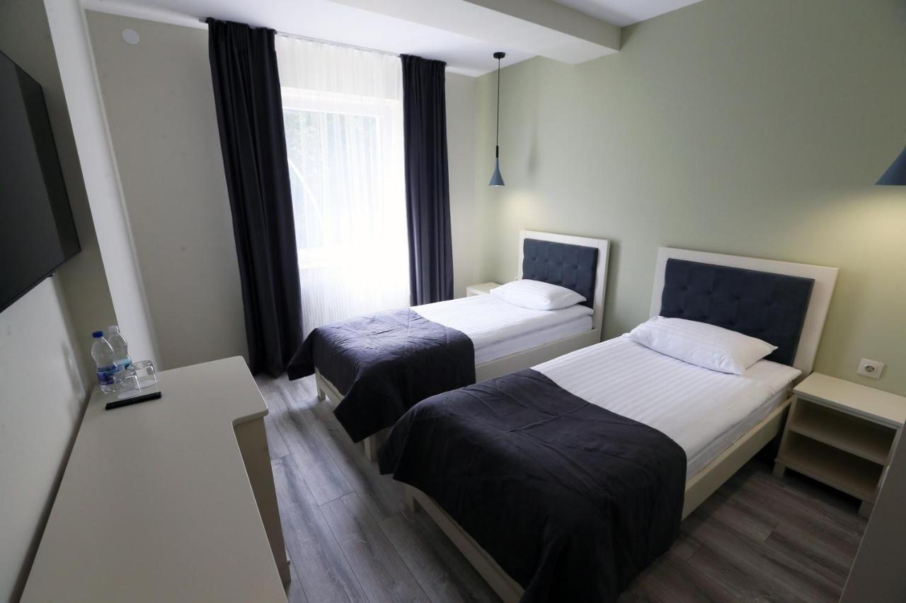 Hotel Golden Lemon Готель Золотий Лимон Leopoli Esterno foto