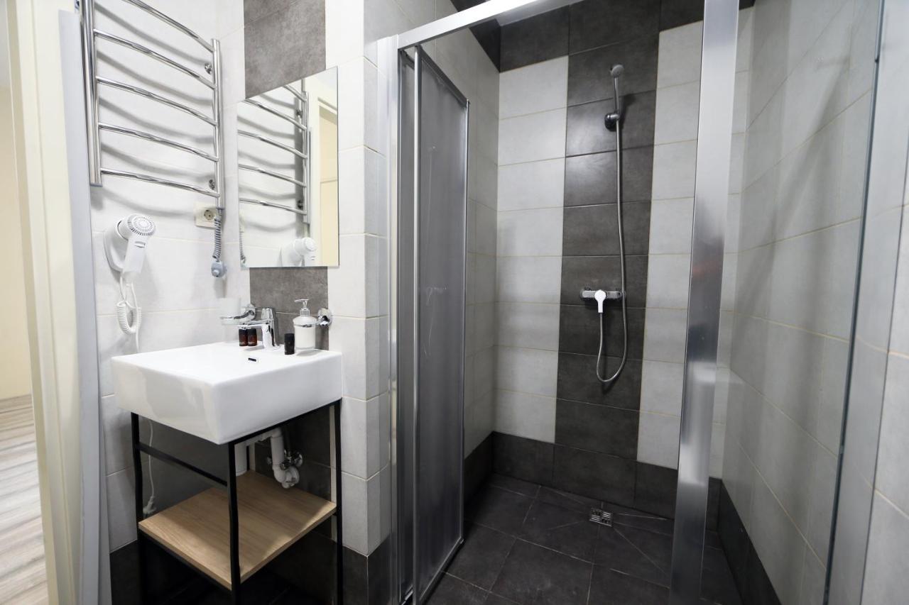 Hotel Golden Lemon Готель Золотий Лимон Leopoli Esterno foto