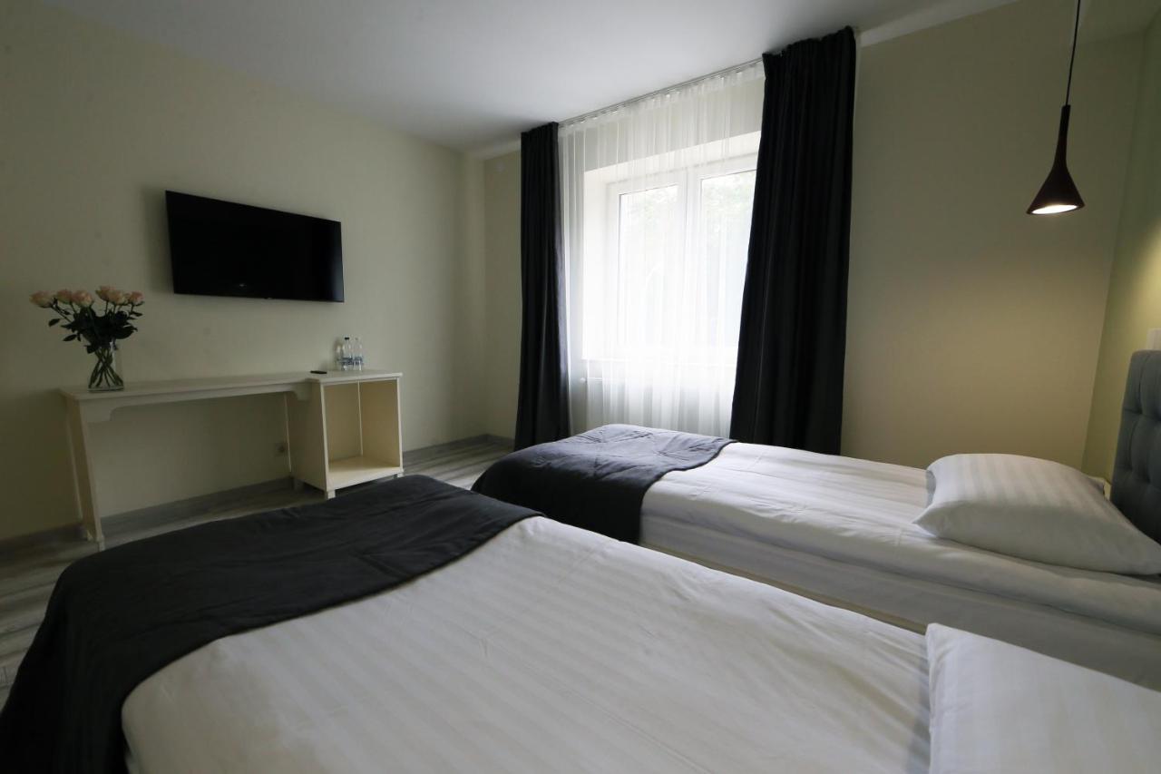 Hotel Golden Lemon Готель Золотий Лимон Leopoli Esterno foto